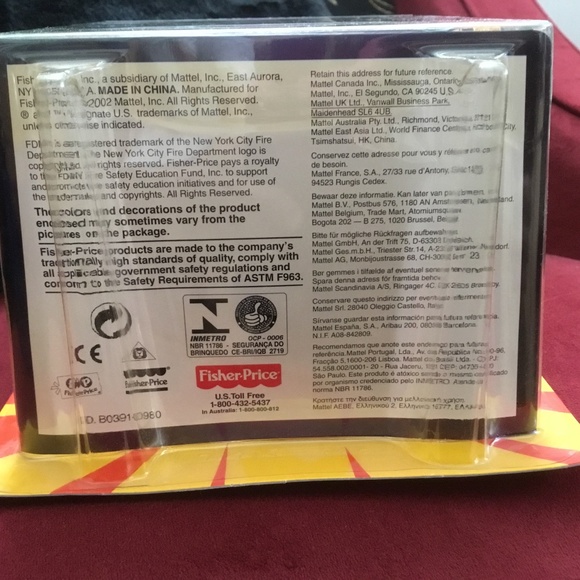 F.D.N.Y RESCUE HEROES Manny Hattan (Fire Department City of New York) Brown Face - Picture 11 of 14